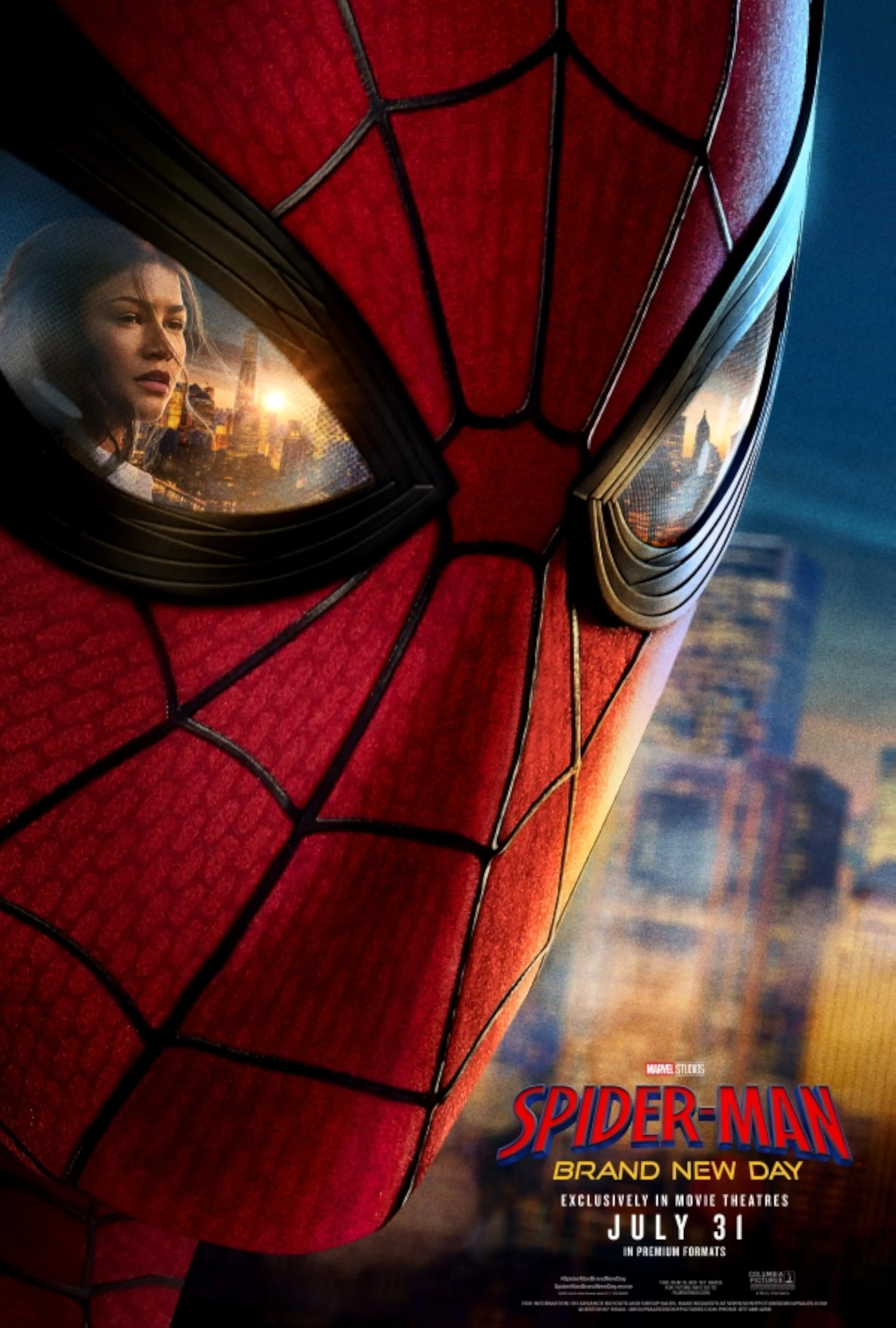 Poster ufficiale di Spider-Man Brand New Day: primo piano della maschera con la città e MJ riflesse nelle lenti